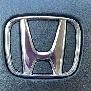 Meet your Posher, Eva